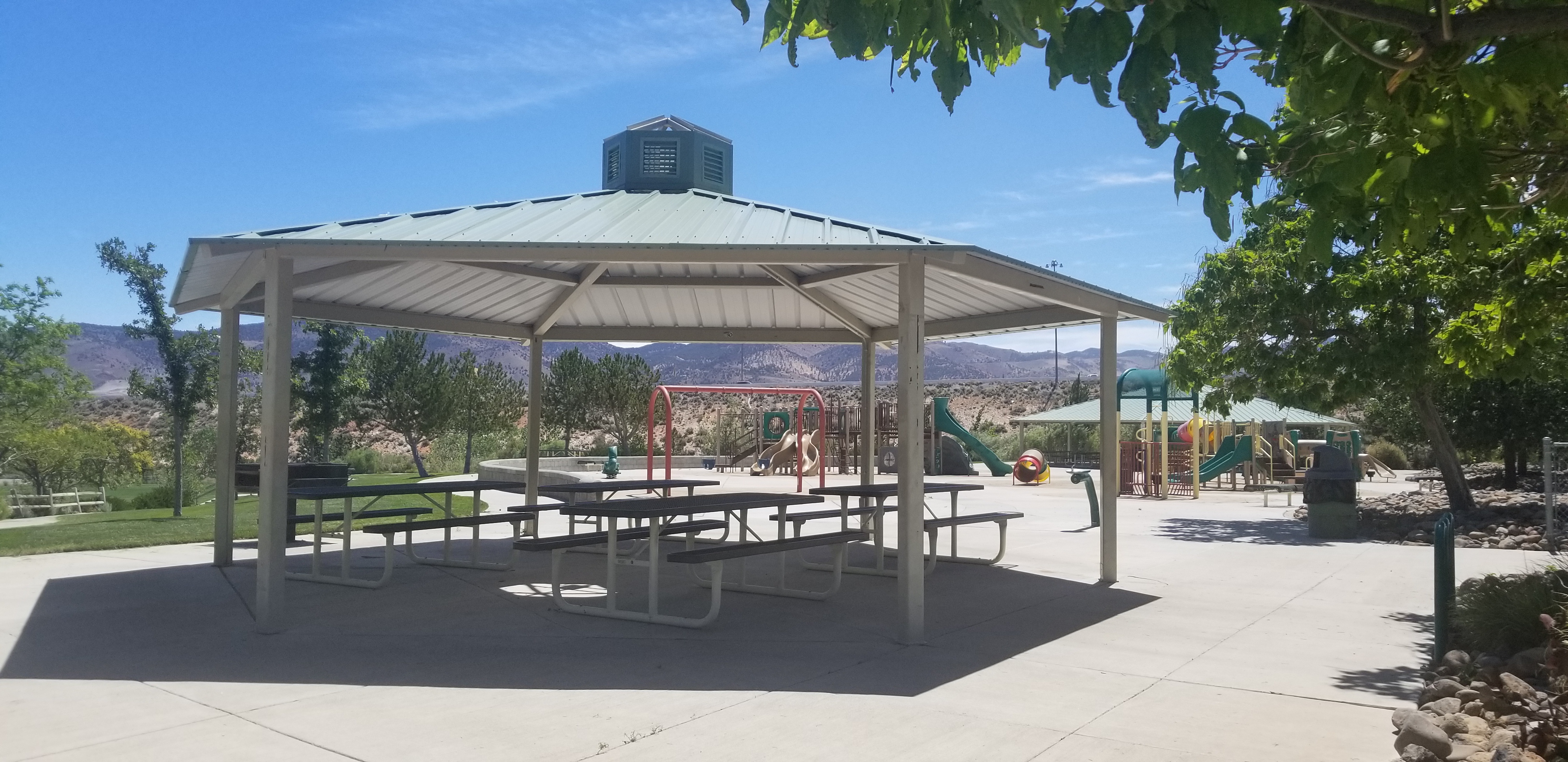 First-Come/First-Served area near the Mt. Rose Pavilion and Children's Playground (non-reservable)